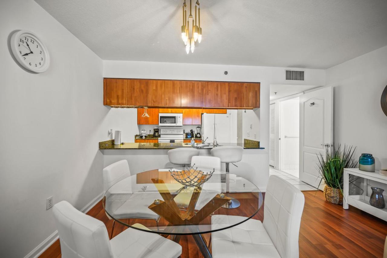Luxurious 1Br High Rise Condo Brickell-Free Parking マイアミ エクステリア 写真