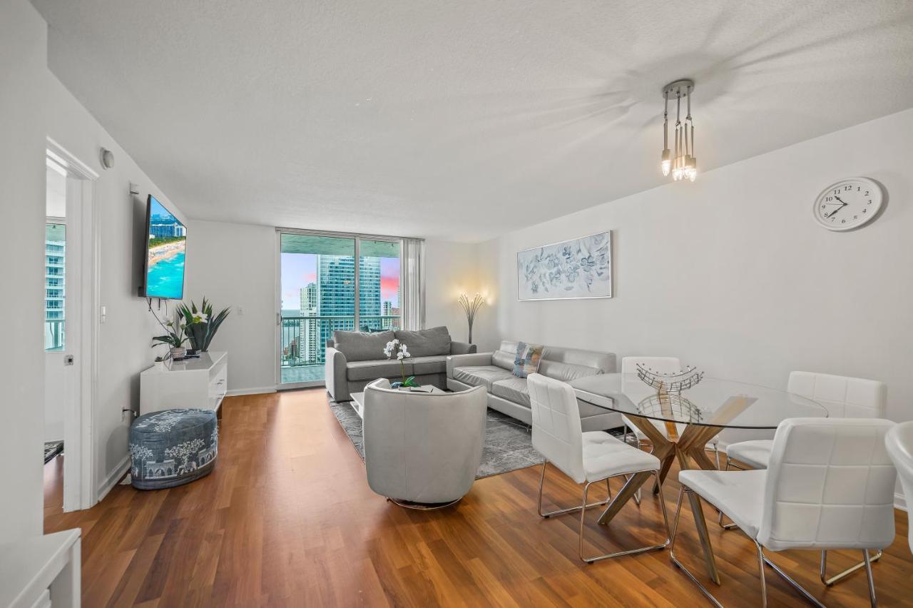 Luxurious 1Br High Rise Condo Brickell-Free Parking マイアミ エクステリア 写真